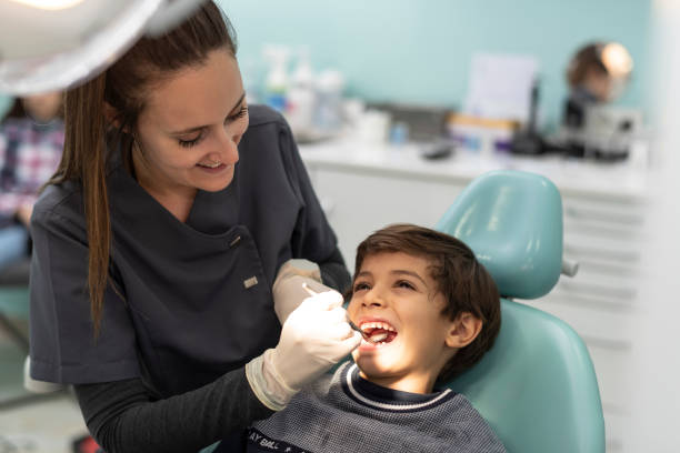 Best Pediatric Emergency Dentist in Cambridge, MN